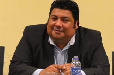 Daniel Elías reculó y se volvió a alinear a la ‘Casa de las Tejas’