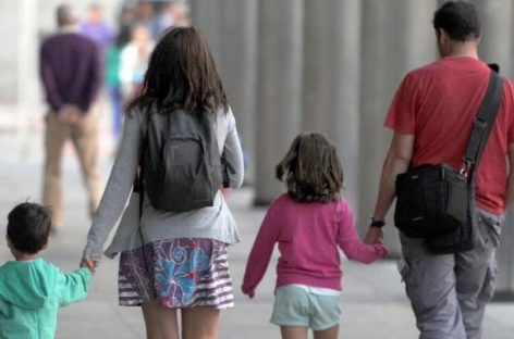 Una familia necesitó en junio $14.811 para no ser pobre