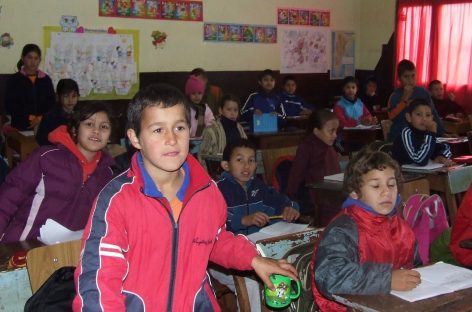 Lanzan programa alimentario para escuelas públicas