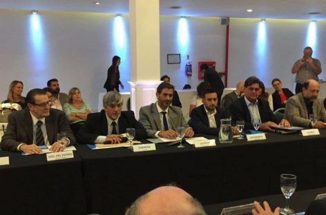 «La oposición provocó un daño terrible con su bandera minería=muerte»