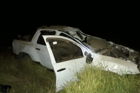 Terrible accidente dejó dos personas graves y un caballo muerto