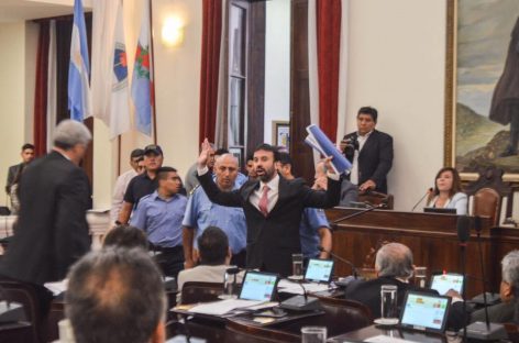 El PJ votó la exclusión de Felipe Alvarez y no asume su banca