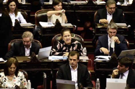 Beder, a favor de eliminar tasas municipales en servicios públicos