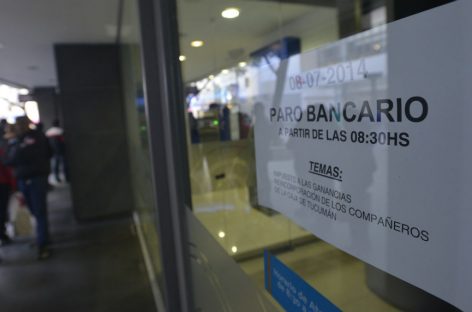 Bancarios acordaron un 15% desde mayo con cláusula gatillo