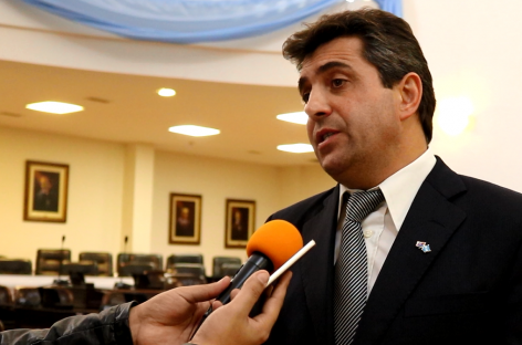 PJ. «Hay que convocar a Bosetti y a Paredes Urquiza»