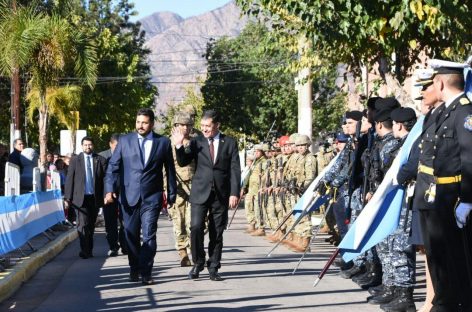 Casas le pidió a Macri que «no vete» el congelamiento de tarifas