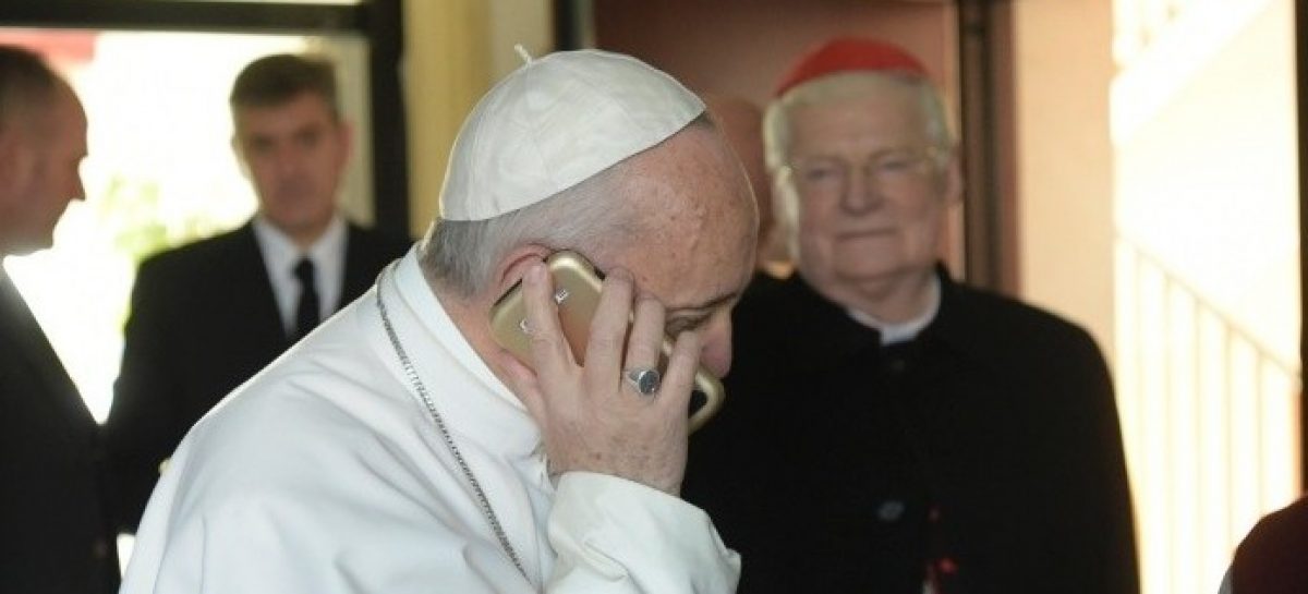 El Papa Francisco telefoneó al obispado riojano