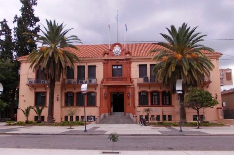 Siguen los cambios en el gabinete de Sergio Casas