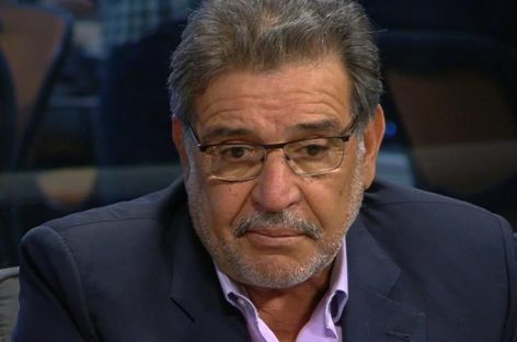 Beder blanqueó un quiebre en la relación con Casas