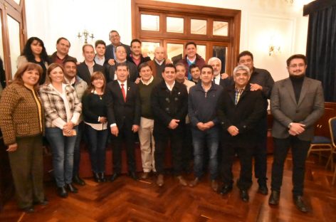 El bloque del PJ en la legislatura selló su pase al casismo