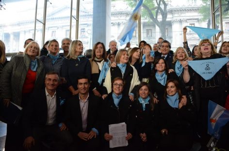 Aborto Legal. El pleno de legisladores nacionales riojanos en contra