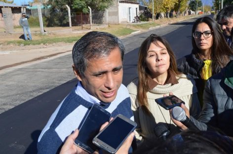 Paredes a favor de retomar el ‘diálogo institucional’ con Casas