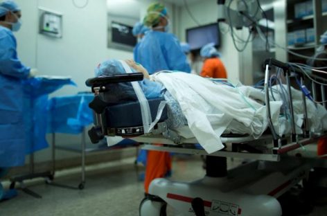 Autorizan a una riojana a donarle un riñón a su amigo