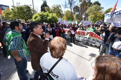 Protesta de Agricultura Familiar por amenaza de despidos masivos