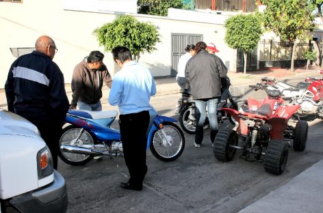El municipio solicitará el seguro de motos en controles