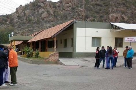 Terrible. Perdió la mano mientras trabajaba y picaba carne