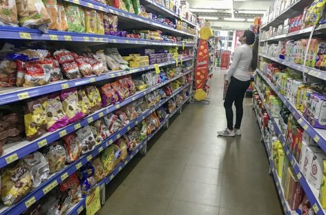 Eliminan IVA de productos de la canasta básica