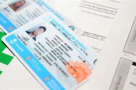 Chilecito. Desbaratan banda que vendía licencias de conducir truchas