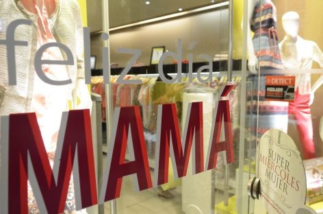 Día de la Madre austero: las ventas cayeron un 13,3%
