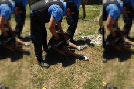 Vecinos casi linchan a joven al que acusan de ladrón