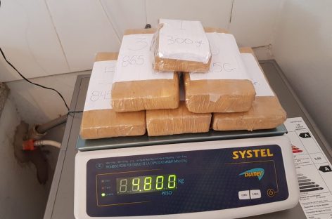 Secuestran varios kilos de droga y armas en un mega operativo policial