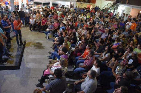 Paredes ratifica su decisión de ir por la gobernación