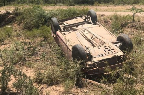 Un vuelco rutero dejó tres heridos, uno de ellos menor