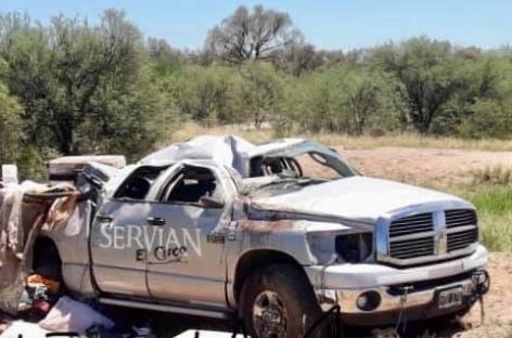 Volcó camioneta de un circo: tres menores con múltiples fracturas
