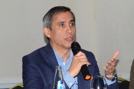 El paredismo con fuertes cortocircuitos con el macrismo