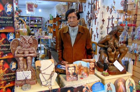 La cultura de luto. Falleció el escultor Dionisio Díaz