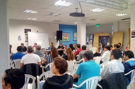 AMP anunció que sus docentes no inician el ciclo lectivo