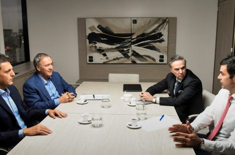 «Las elecciones se ganan en las urnas, no en la justicia»
