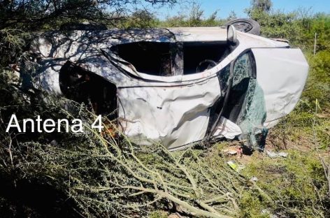 Terrible vuelco en ruta 77: una menor en grave estado