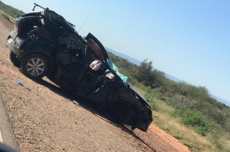 Dos muertos y un menor en grave estado tras trágico accidente en Ruta 38