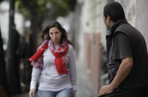 Por ley, el acoso callejero ya se considera «violencia contra la mujer»