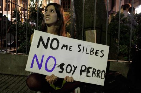 Entró en vigencia la ley que castiga el acoso callejero