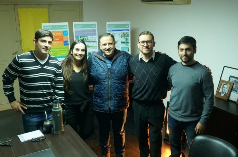 Jóvenes plantearon su agenda de necesidades a Quintela