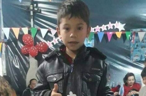 Tiene 8 años, encontró una billetera con miles de pesos y la devolvió
