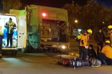 Chocó contra un camión de basura y le costó la vida