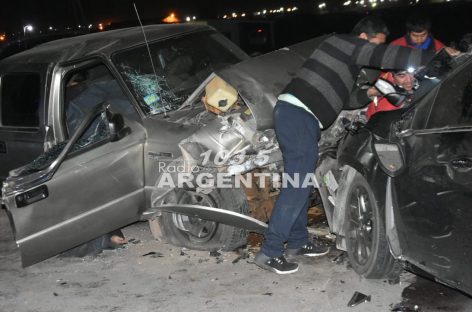 Dos muertos en terrible accidente en el ingreso a Aimogasta