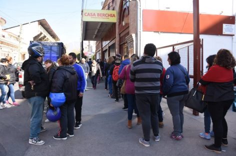 Siguen las ventas récord por los descuentos del Banco Rioja