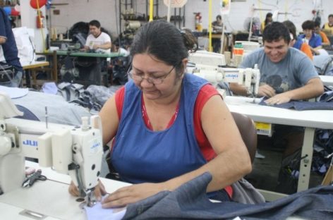 Cuatro de cada diez capitalinos, no tiene aportes ni obra social en su trabajo