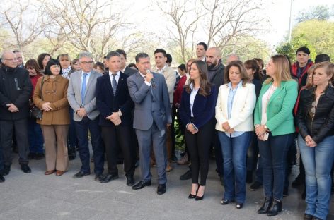 Casas comparó a La Rioja con la UNLaR por la falta de financiamiento nacional
