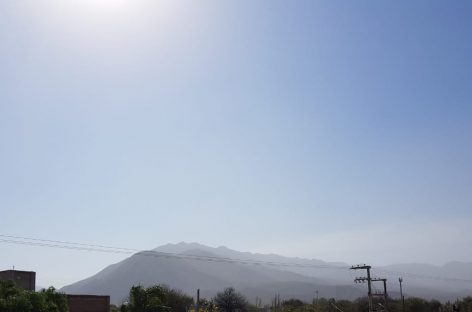 Viento, tierra, baja de la temperatura y alerta meteorológica