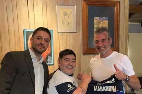 Maradona es el nuevo DT de Gimnasia de La Plata