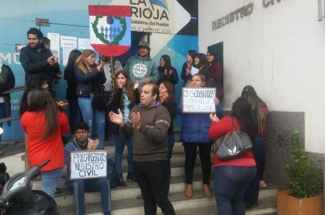 Desde el lunes, trabajadores anunciaron paro en el Registro Civil
