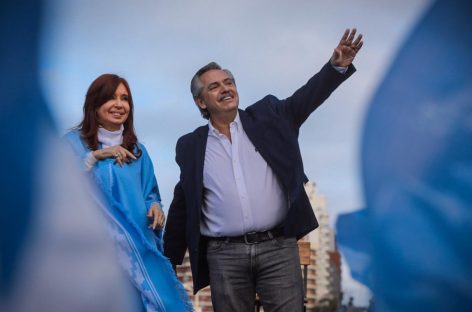 Alberto y CFK cerraron campaña con fuertes señales de unidad
