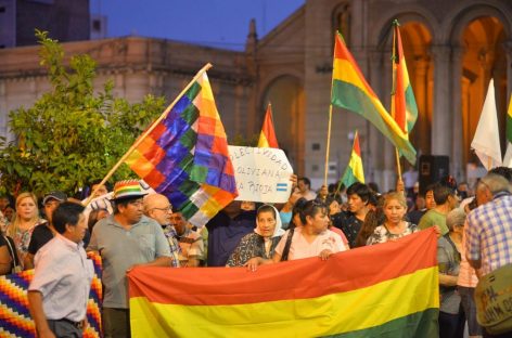 La Rioja pidió por la paz y la democracia en Bolivia y Chile