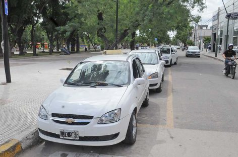 PREVÉN UNA FUERTE ACTUALIZACIÓN DE TARIFAS DE TAXIS Y REMISES