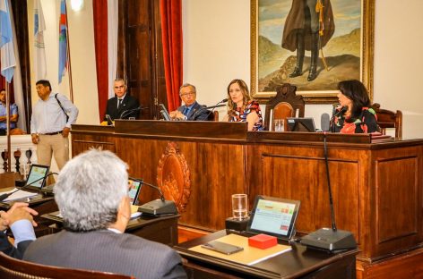 Tere Madera quedó tercera en la línea de sucesión del Poder Ejecutivo riojano